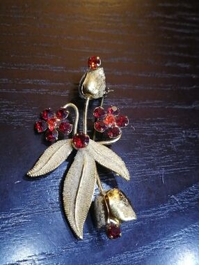 Gold-Tone Floral Vintage Brooch with Red And Orange Austrian Crystal Accents